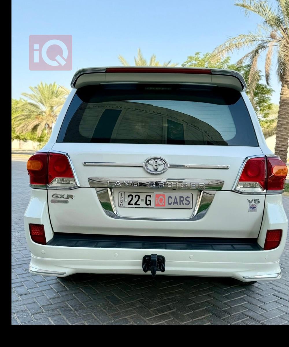 تويوتا لاندكروزر